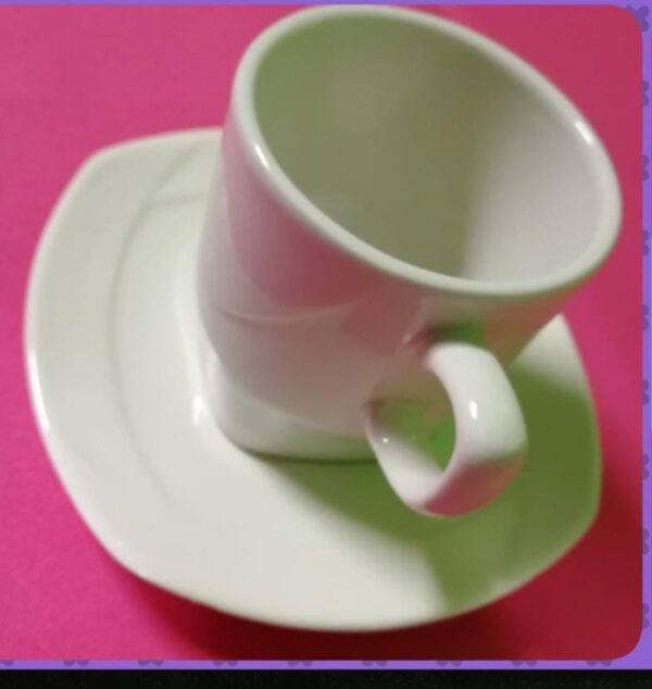Platos  extendidos chicos semi cuadrados  Blancos para postre o café - Imagen 2