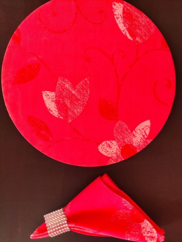 Plato base decorativo con servilleta