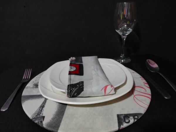 Plato base decorativo con servilleta - Imagen 2