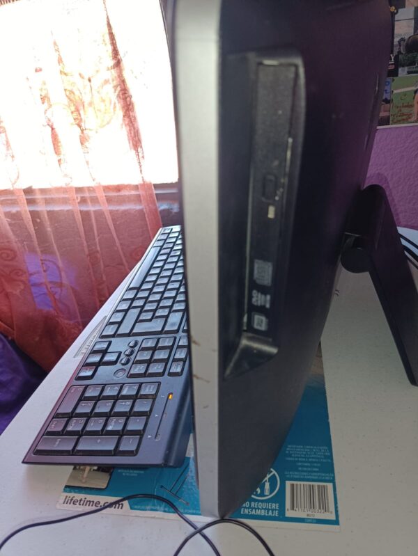 Computadora de escritorio - Imagen 5